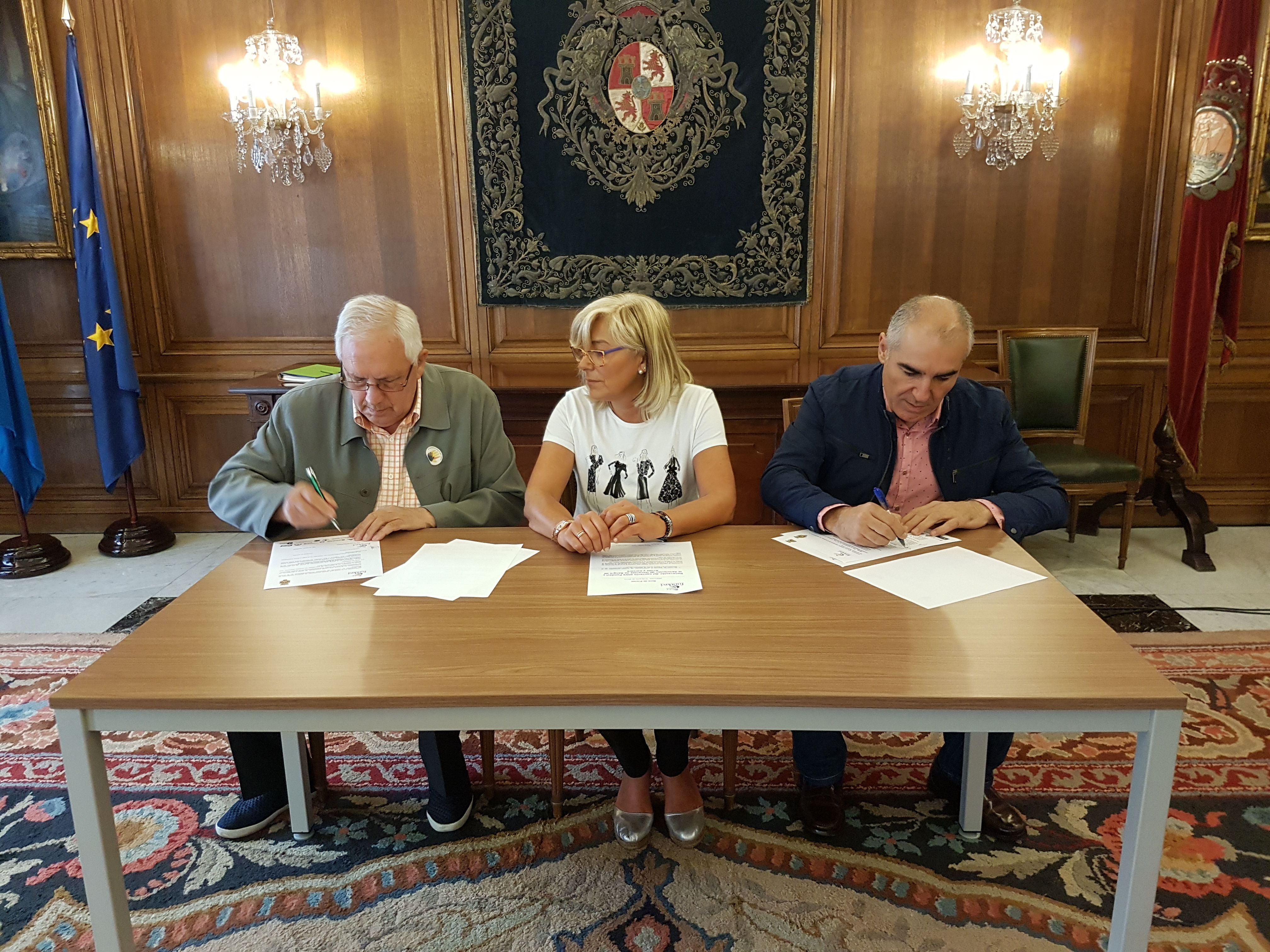 Renovación del convenio entre Fundavi y la Asociación de Donantes de Sangre de Avilés y Corvera