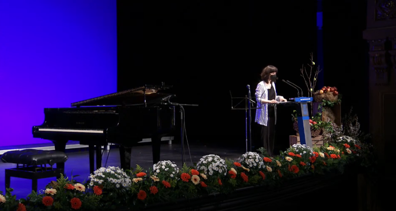 Pregón de las fiestas del Bollo 2021, a cargo de la pianista avilesina Noelia Rodiles