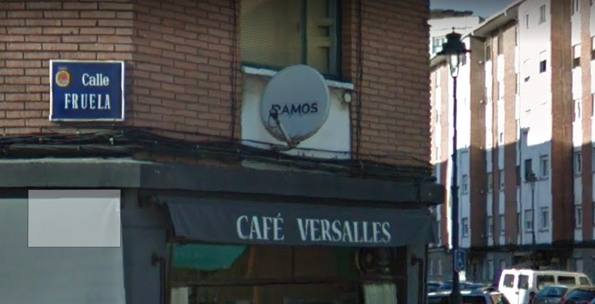 El Ayuntamiento concede licencia para la instalación de dos nuevos ascensores en Versalles