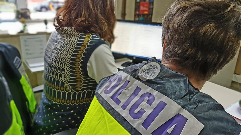 126 mujeres cuentan con seguimiento policial de protección en Avilés