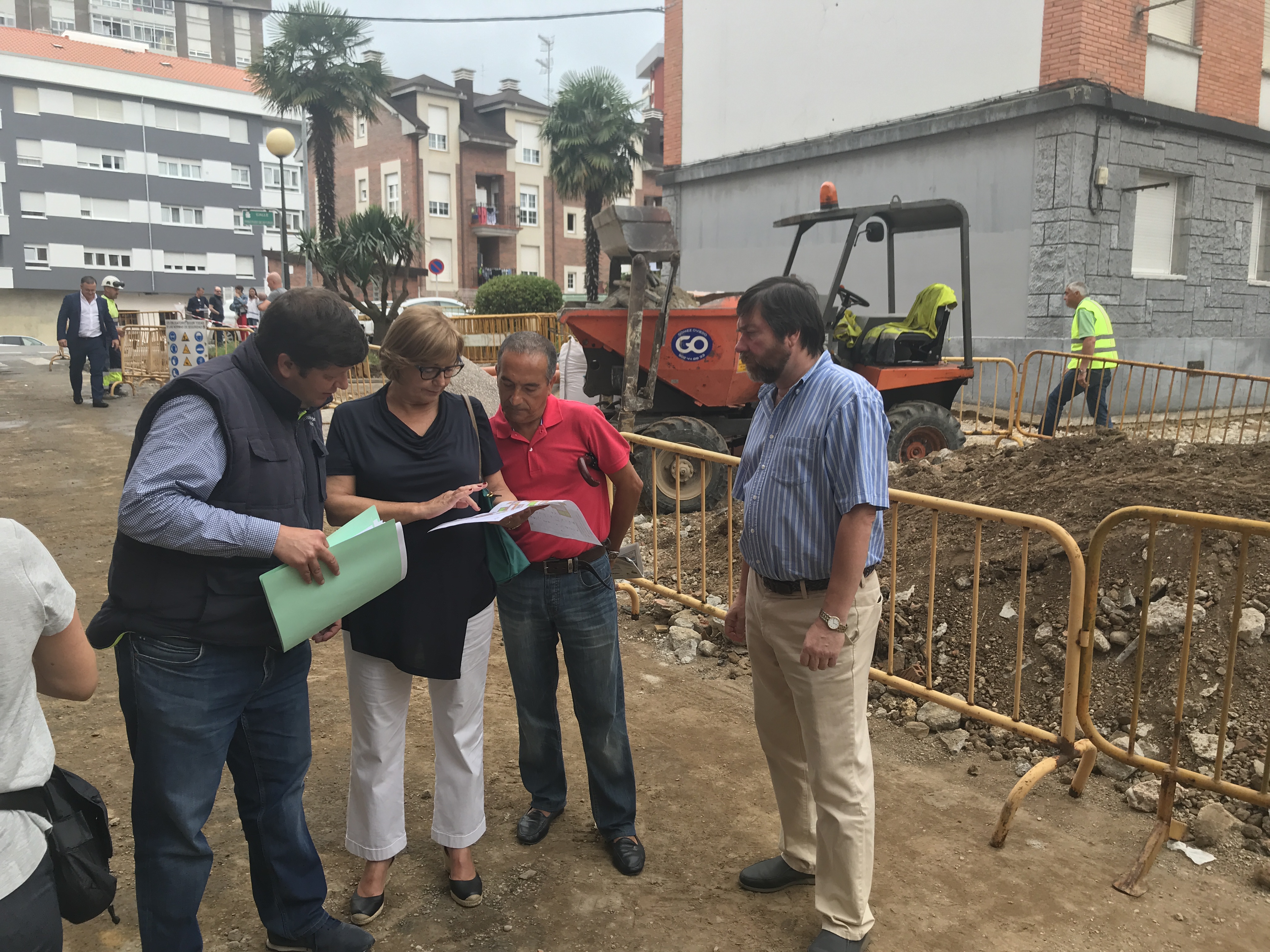 Las obras en las calles Ana del Valle, David Arias y Principado de Versalles finalizarán en octubre
