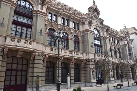 El Teatro Palacio Valdés se moderniza